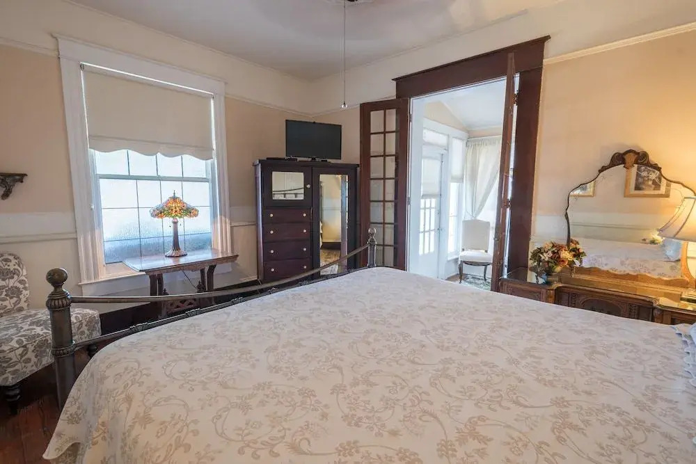 Southern Wind Inn