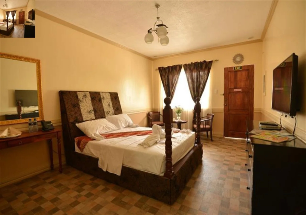 Roz And Angelique's Inn & Suites
