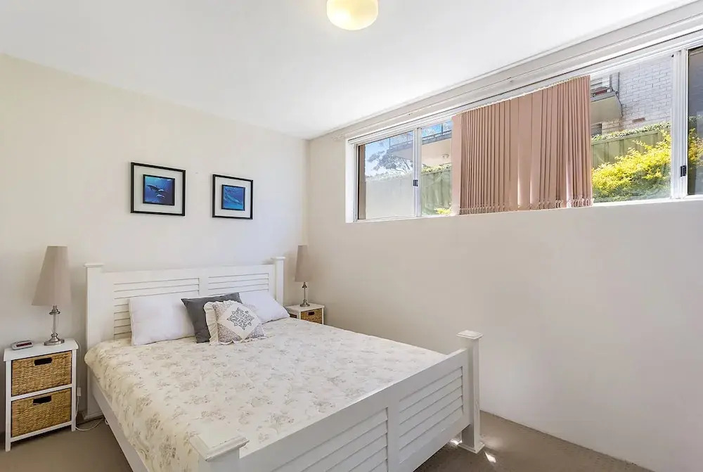 5 'Casuarina's ' 33 Soldiers Point Road - superb waterfront unit
