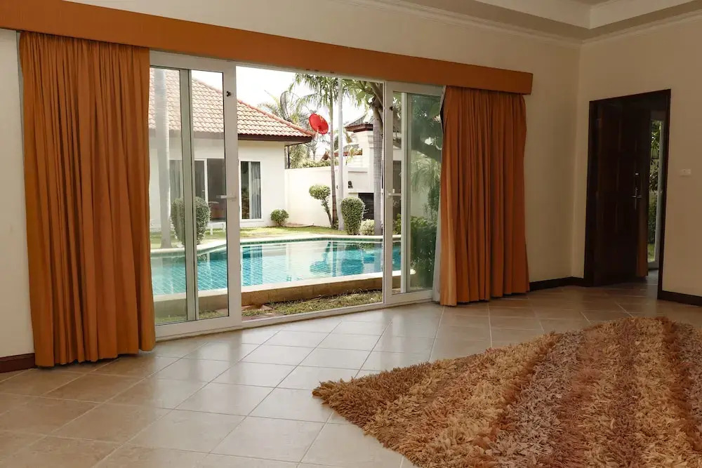 Luxury Private Villa with Pool Jomtien Beach