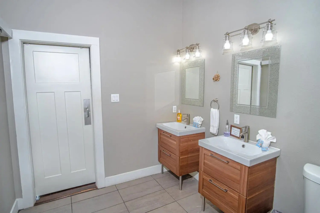 Southtown Classic 3BR/2BA mins from Downtown