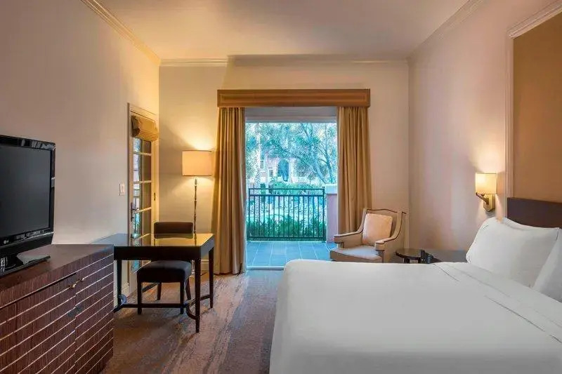 Lake Las Vegas Resort Vacation Villas