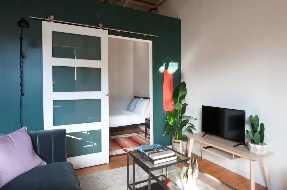 Artistic 1BR in Mile End by Namastay