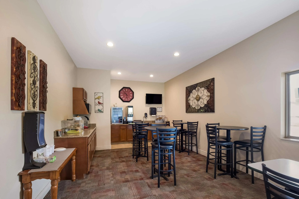 SureStay Hotel by Best Western Whittington Rend Lake