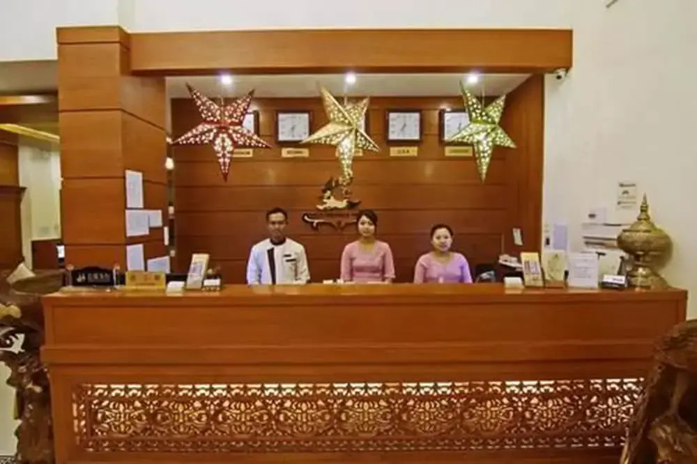 Gold Yadanar Hotel