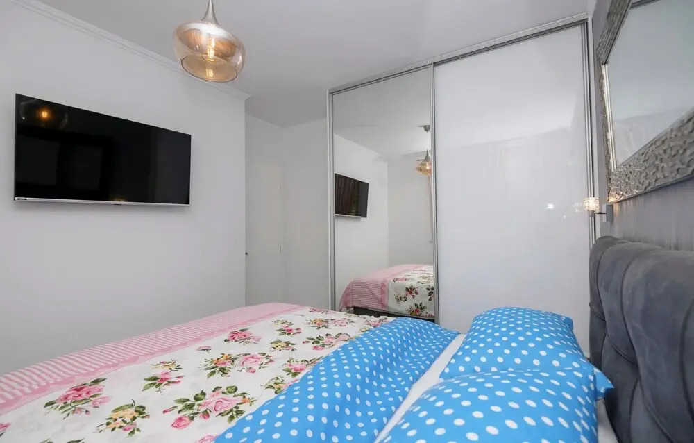 Amazing Apartment in Makarska With 2 Bedrooms and Wifi