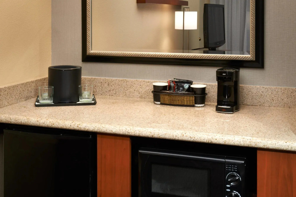 Courtyard by Marriott Rockford
