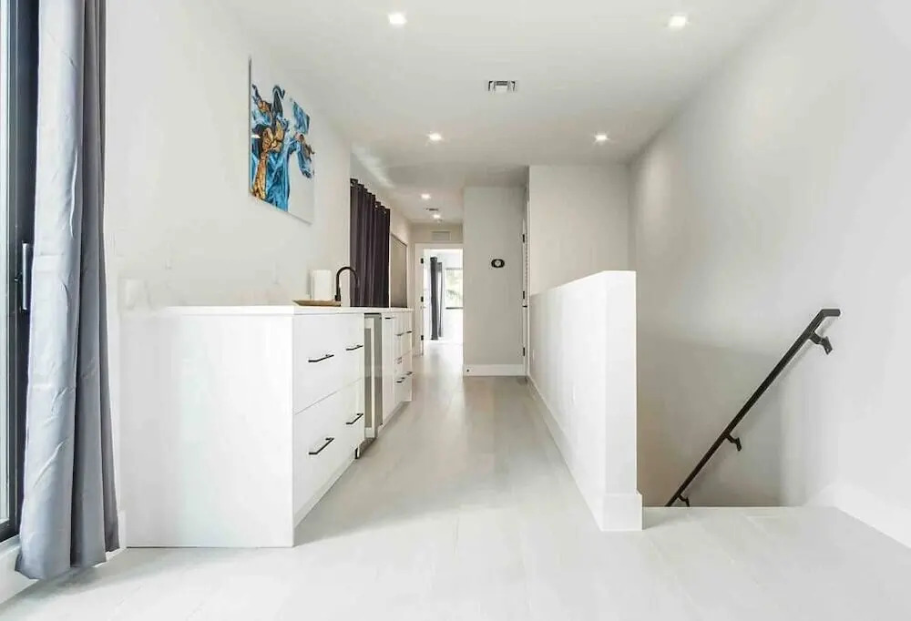 Luxury Paradise Walk to Las Olas -5 Mins to Beach