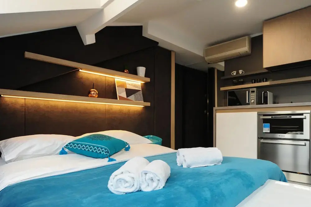 Studio Paradise Five Stars Holiday House