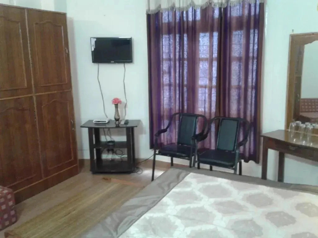 Ashray Home Stay Kufri Himachal Pradesh