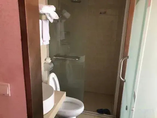 Xinjia Hotel