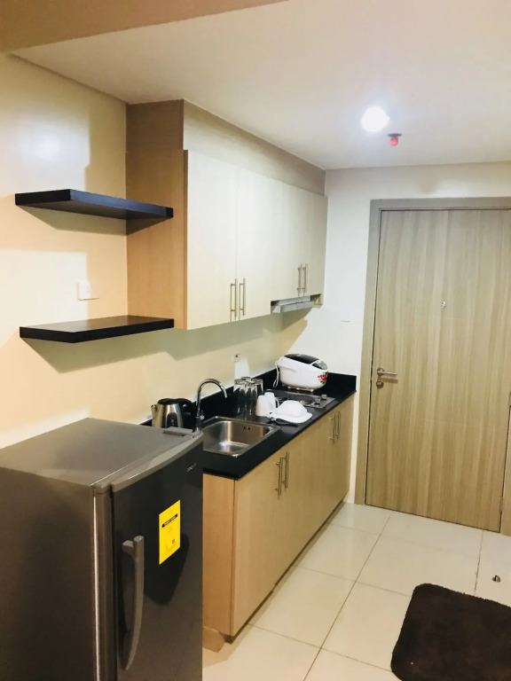 RBB Suites Breeze Residences