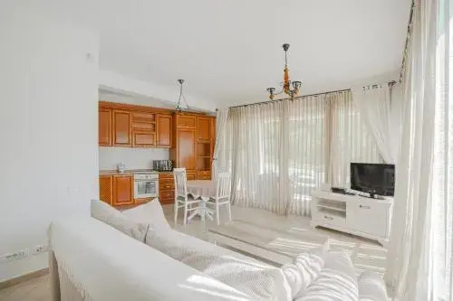 Lavender House Apartments, Dobrota