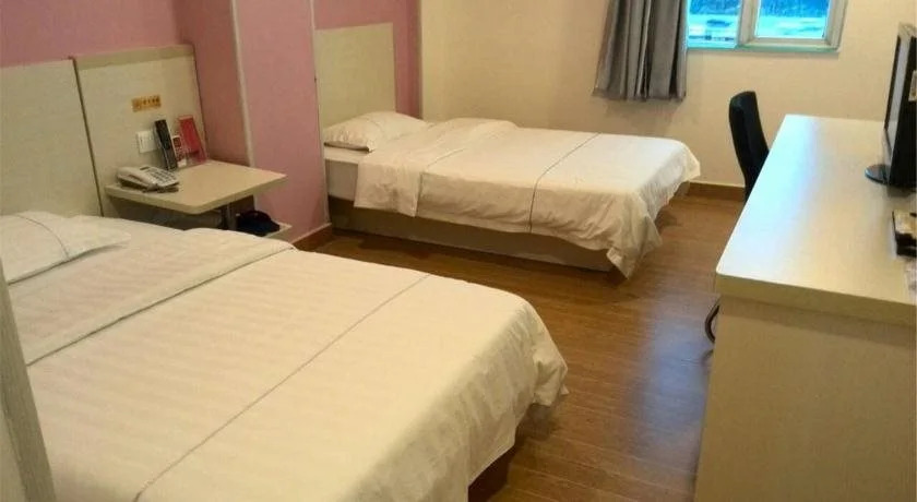 e Home Hotel Nanzhou Railway Staion