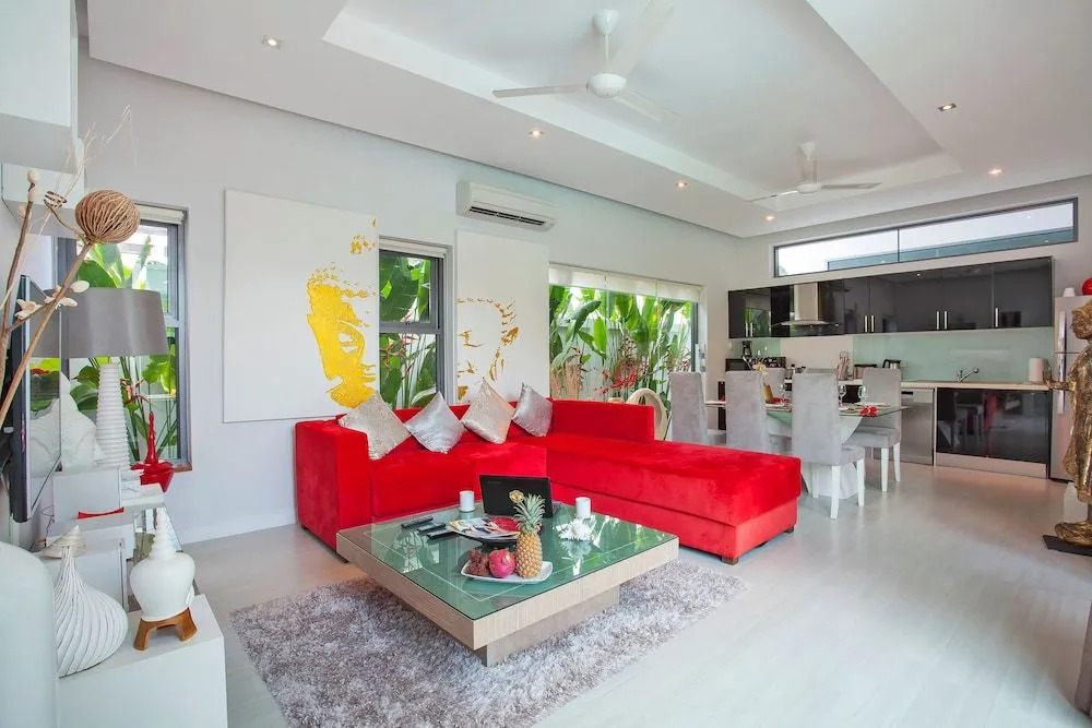 Isawan 2BR Salt Pool Villa in Baannaraya