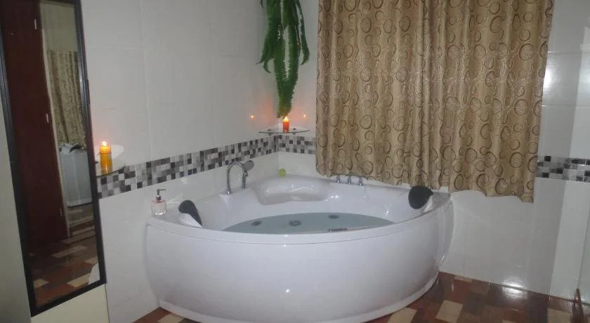 Real Suite