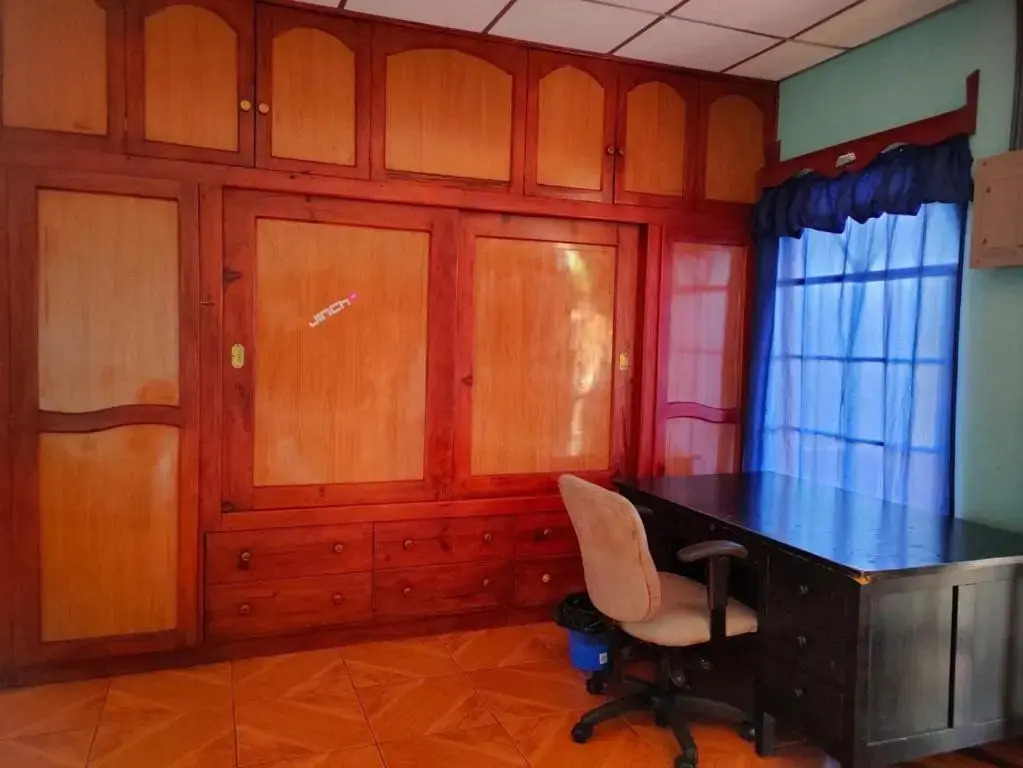 Casa Robles - Room close to Airport #2