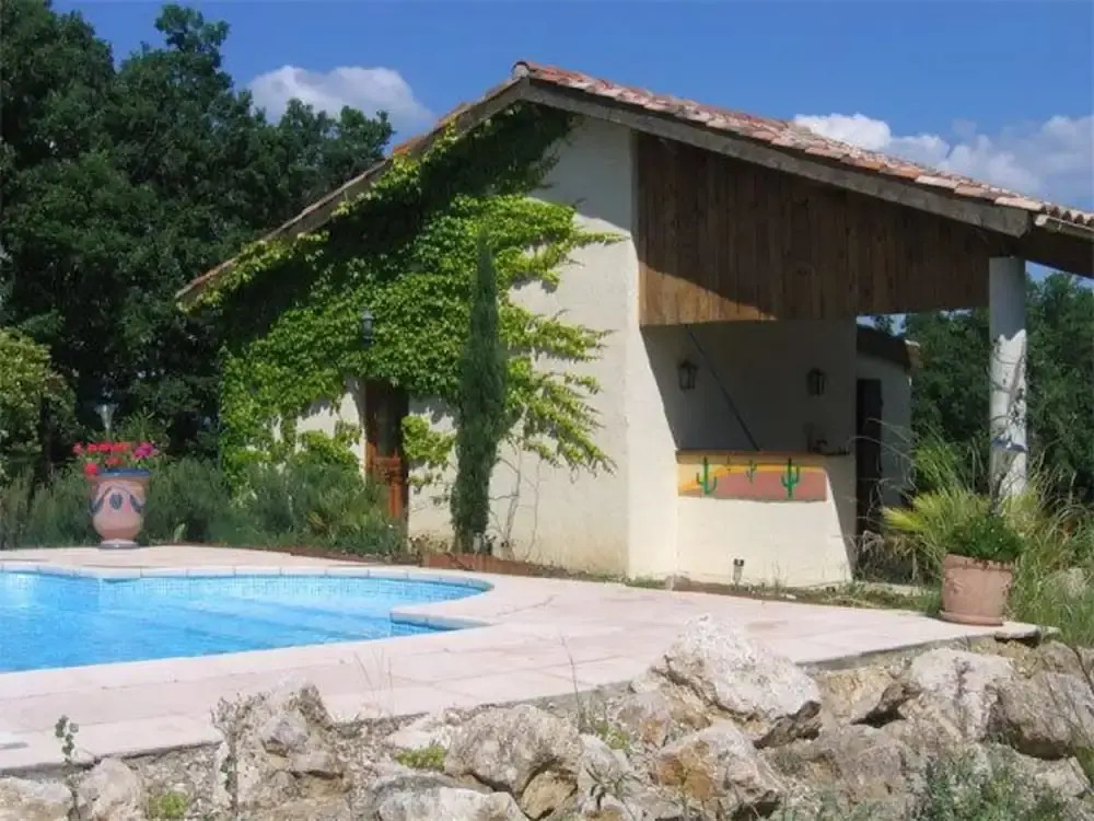 La Maison Jaune