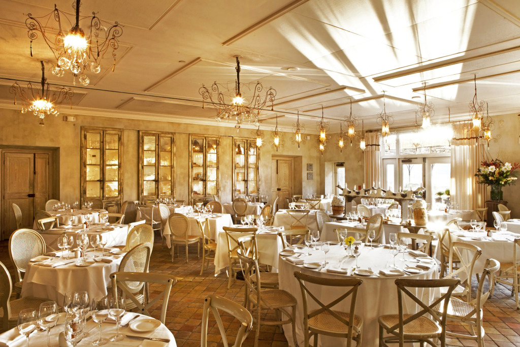 Delamar Greenwich Harbor