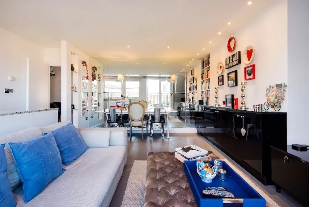 Balcony Apartment In Little Venice