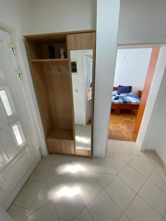 Lovely 1-bedroom apartment with free parking
