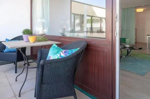 S22_57 Saltwater Suite