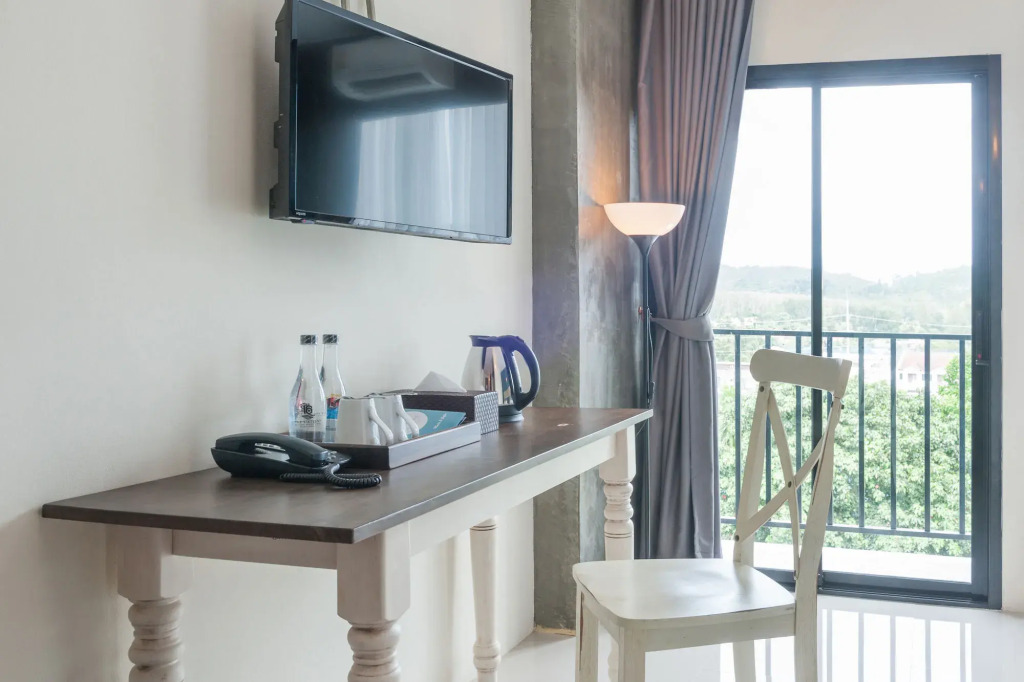 The Sixteenth Naiyang Beach Hotel- Free Schedule Airport Shuttle