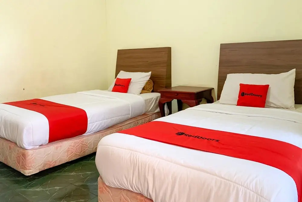 RedDoorz Near Rsud R. Syamsudin Sukabumi