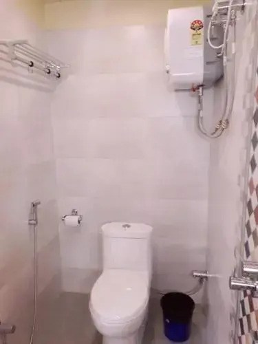 Hotel Crossover