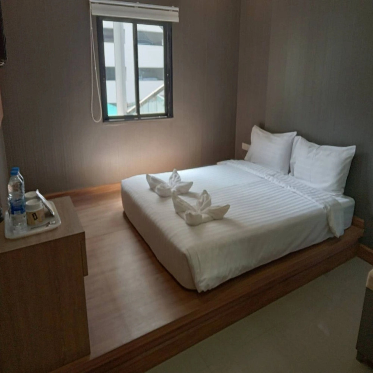 Premium Double Retreat Unwind in Style