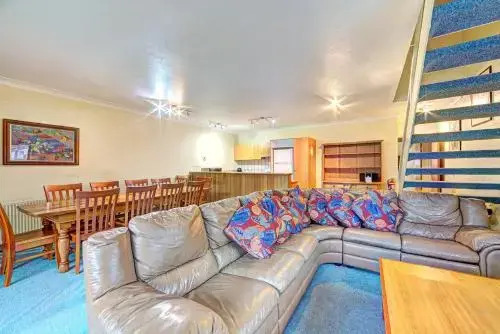 Snow Ski Apartments 41