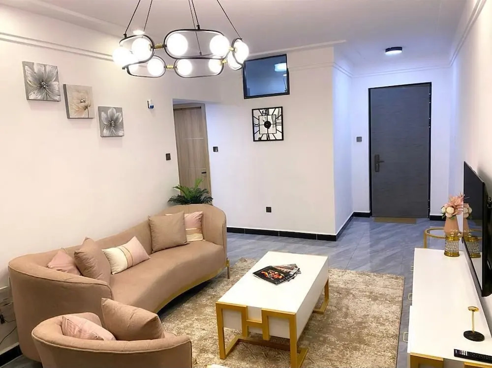 Lux Suites Staroot Apartments Kilimani
