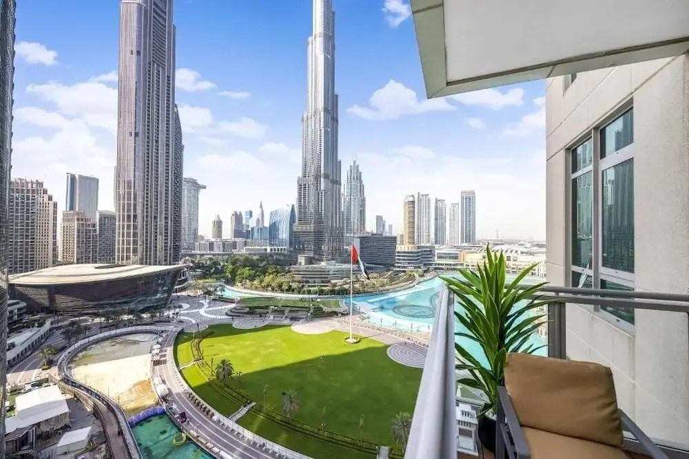 Durrani Homes - The Luxe 3br with Burj Khalifa and Fountain View - third room without partition
