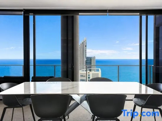 5 bedroom Level 67 Circle sub Penthouse - 1 ONLY
