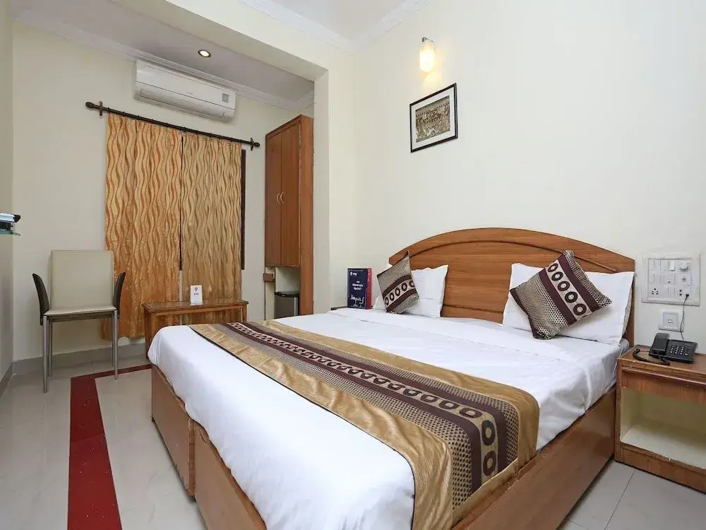 OYO 11307 Hotel Satya Villas