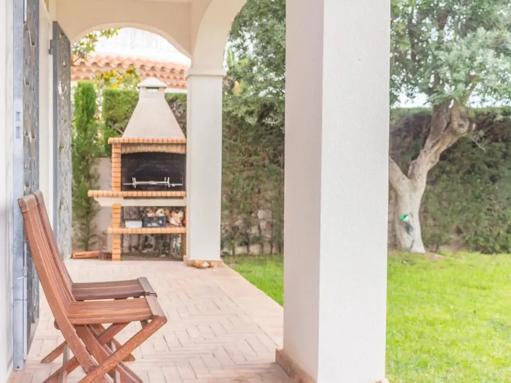 Fantastic Holiday Home for 10 Persons With Private Swimming Pool in Miami Platja