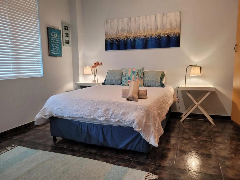 Sea view 2 bedroom home