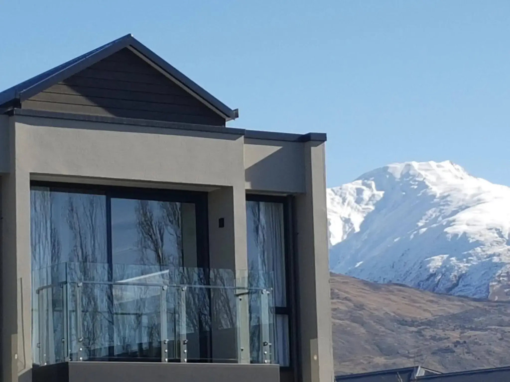 West Meadows of Wanaka
