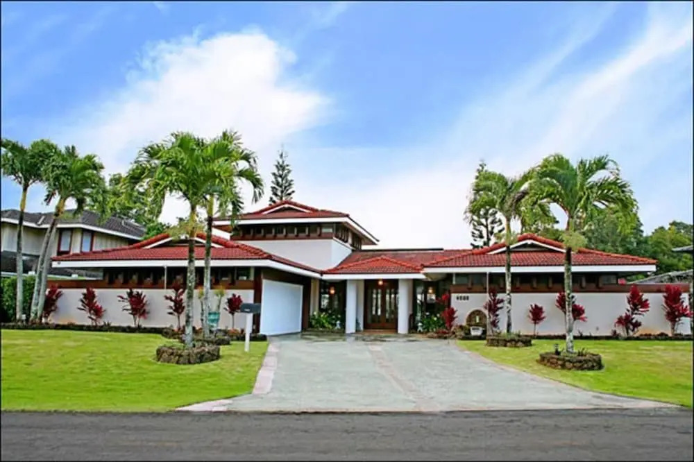 Rate Elegant Home With hot tub and Pool on Makai Golf Course