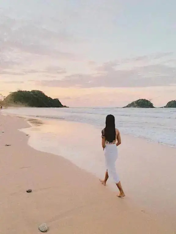 Casa Malaya Nacpan Beach