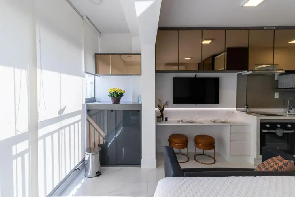 Studio de luxo mobiliado em Moema