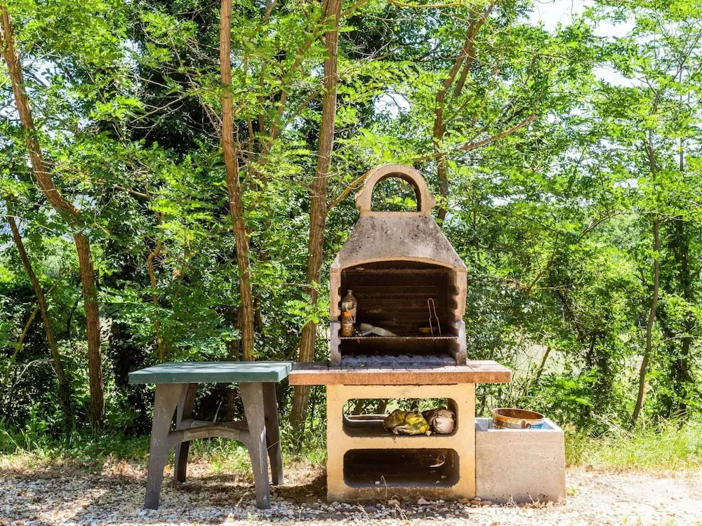 Cozy Stay With Scenic Views