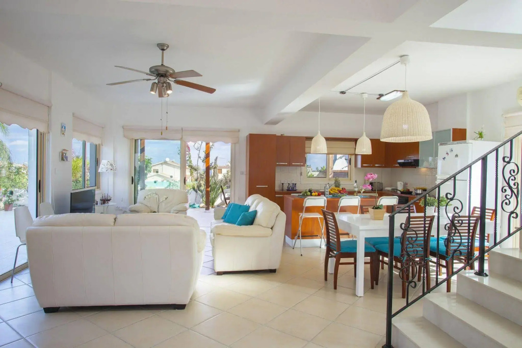 Villa Crystal Sea