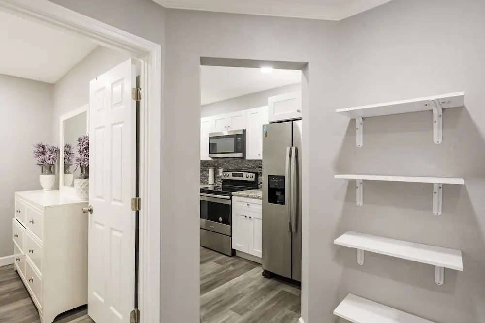 Waters Avenue Unit B