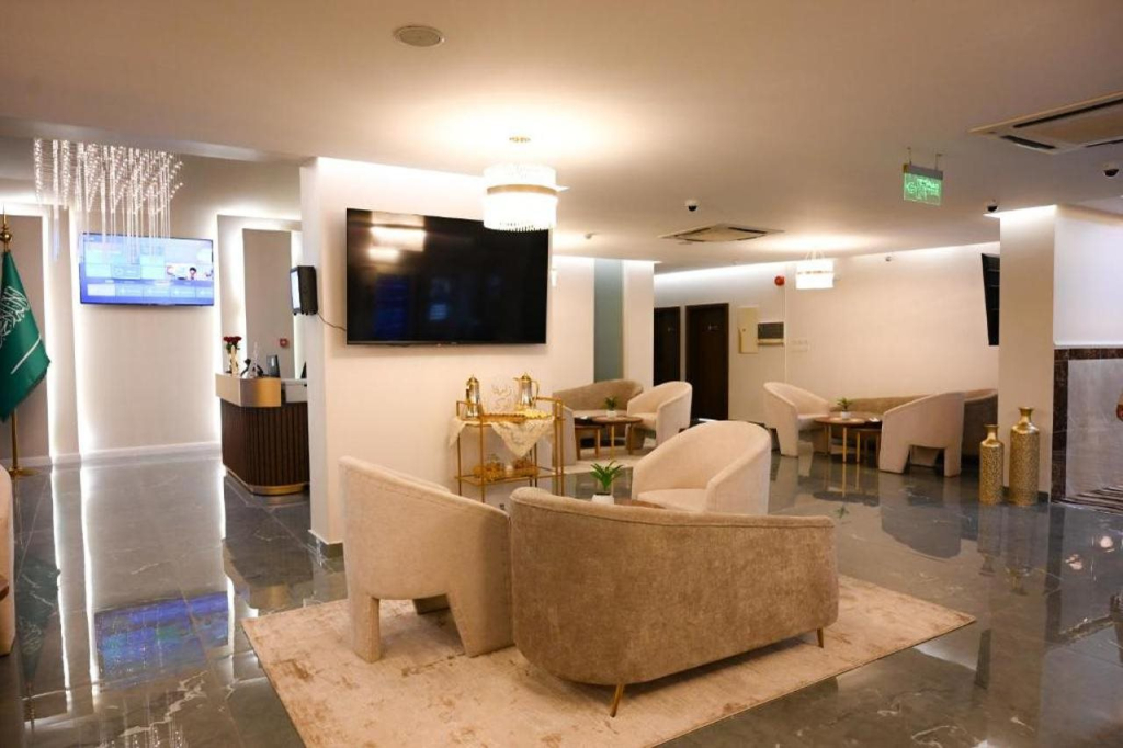 فندق فيوليت الفندقية Violet Hotel
