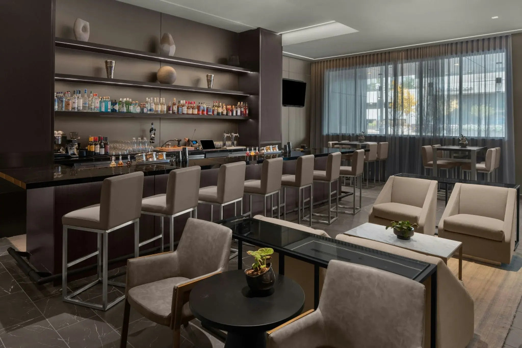 AC Hotel St. Louis Clayton