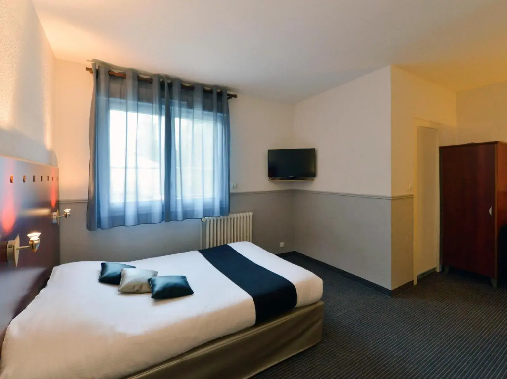 Contact Hotel Le Moulin Neuf Chantonnay