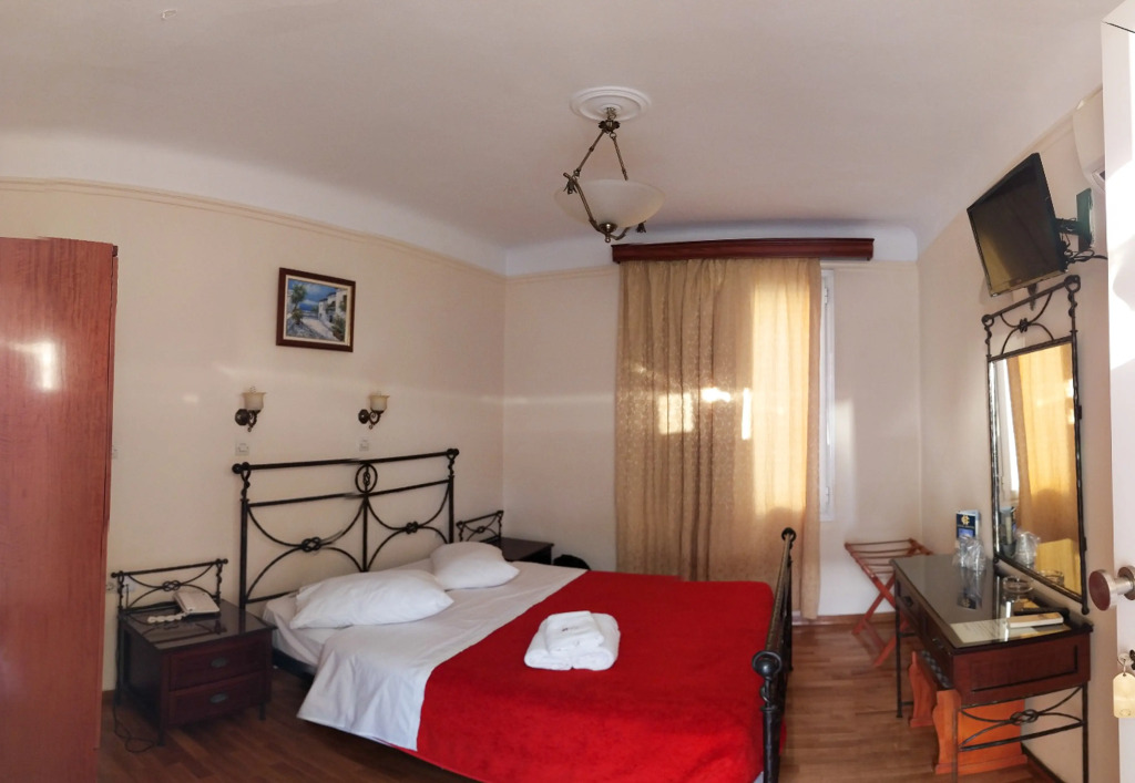 Cecil Hotel