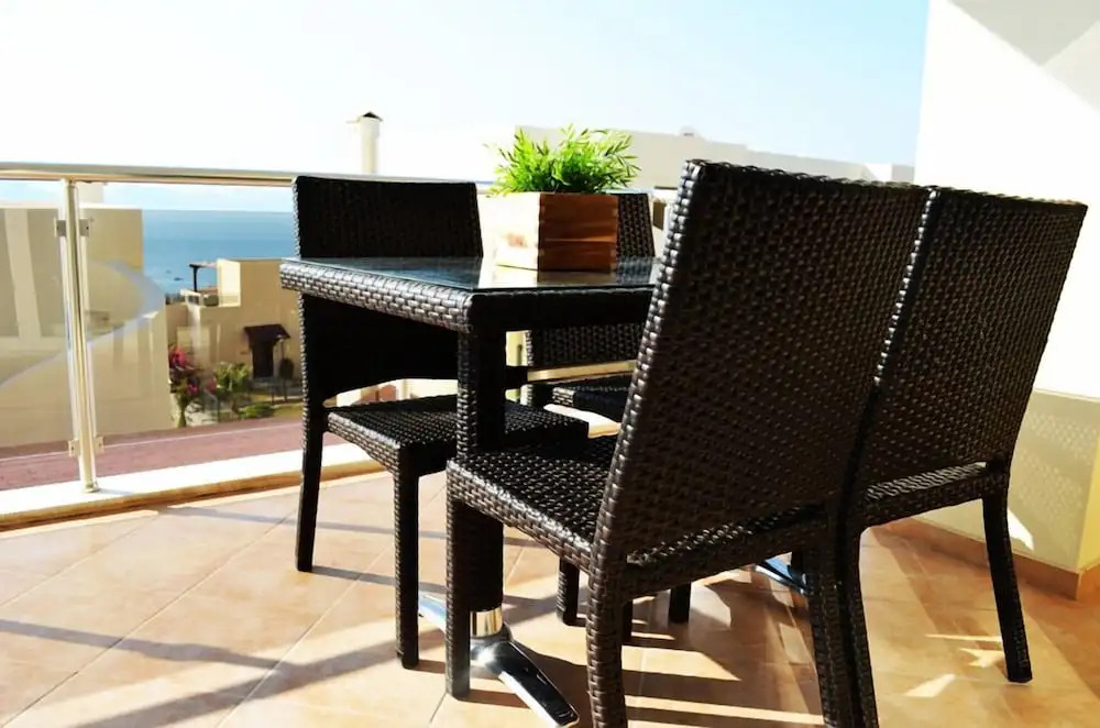 2 Bedroom Apartment Sea View 4 by Likya Global