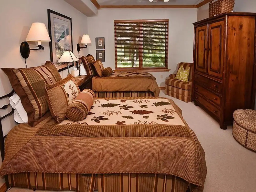 Arrowhead Village Condo - 104 Aspenwood Lodge